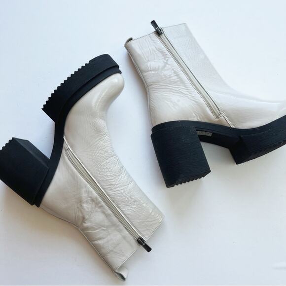 Steve Madden Patent Leather Block Heel Platform Boot - Picture 10 of 12